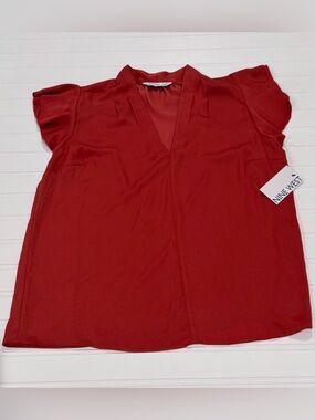 Nine West Burnt Orange/Red V-Neck Flutter Sleeve Blouse - Women’s Medium